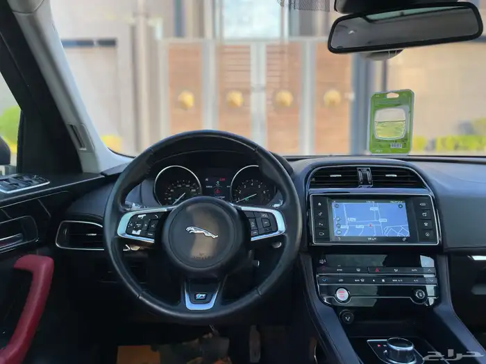 جاكوار - 2018 - F PACE - R SPORTS - سعودي 16
