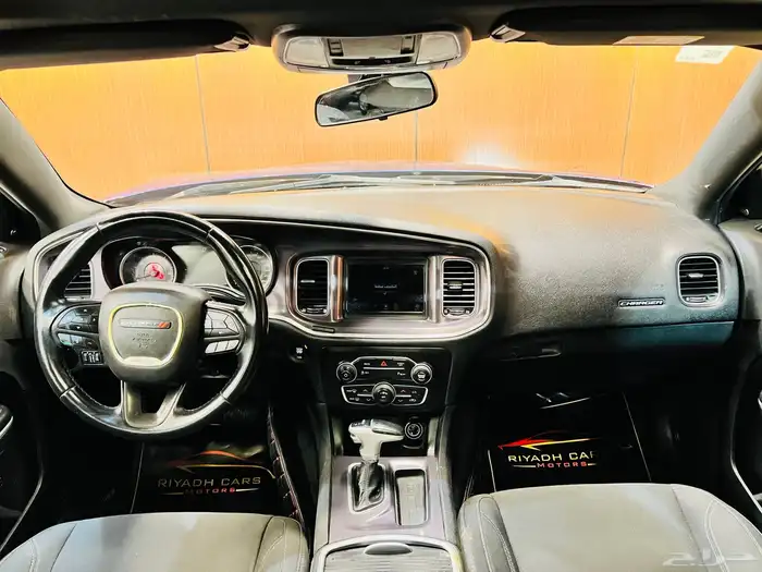 دودج تشارجر 2018 V6 ( بحاله ممتازه) 6