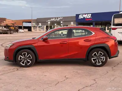 لكزس UX20 2019 مخزن بدي وكاله عداد 25 الف km index