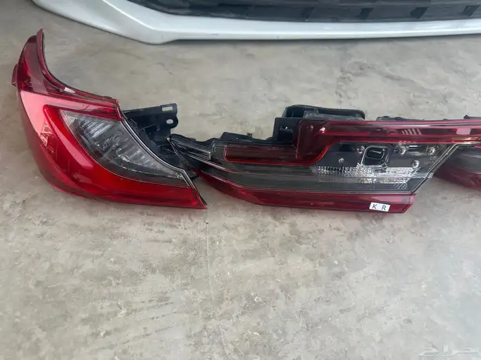 يوجد لدينا اصطبات كامري فل كامل 2025 2