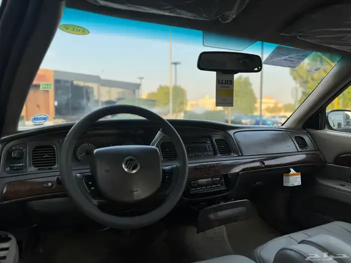 للبيع فورد جراند ماركيز 2010 فل كامل امريكي 21