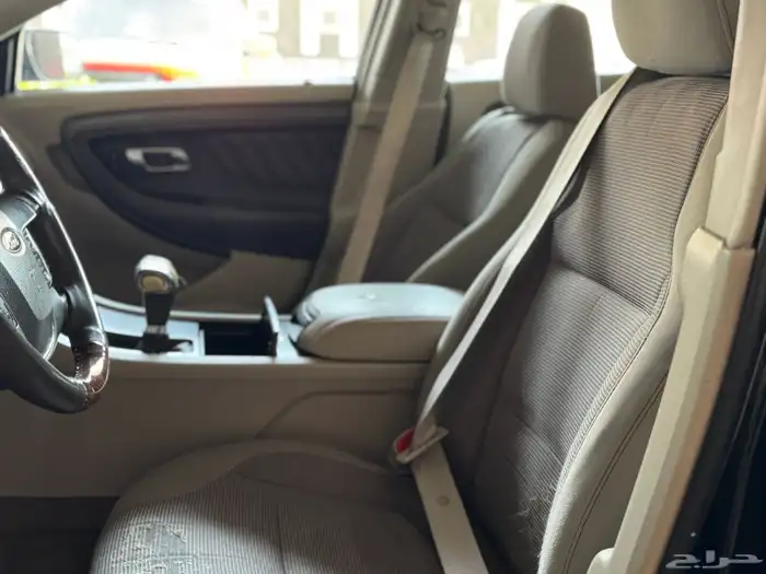 فورد تورس موديل 2011 نظيف جدا 15