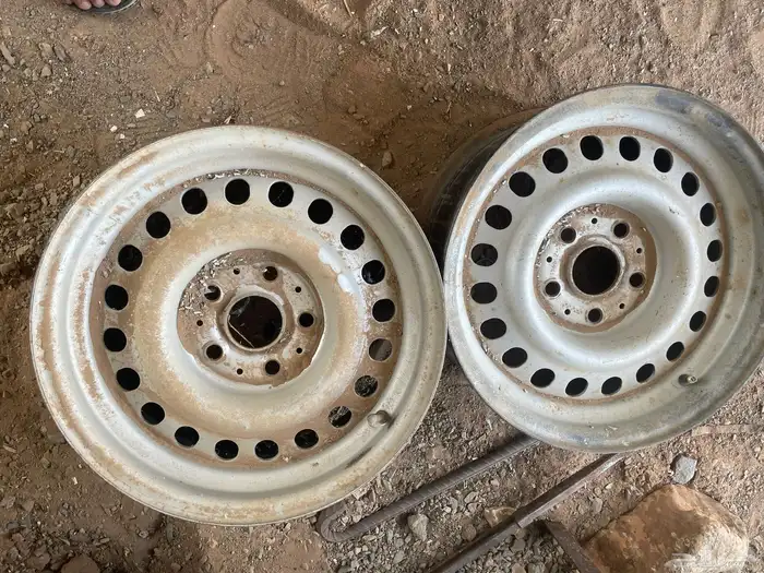 جنوط هايلكس مورسدس 2