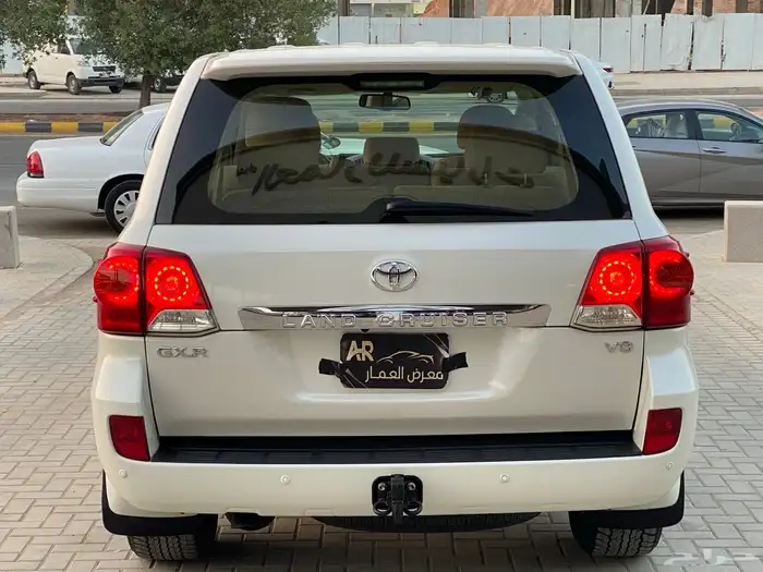 تويوتا لاند كروزر GXR V8 7