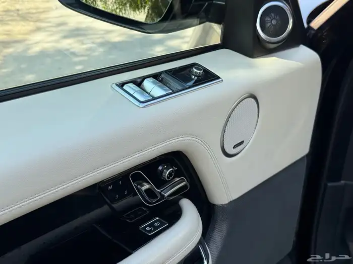 رنج روفر HSE 28