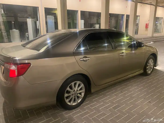 للبيع كامري 2013 فل كامل GLX 3