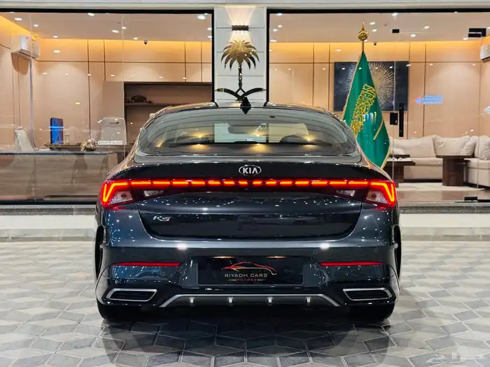 K 5 فل كامل بطاقه جمركيه نظيف جدا 5