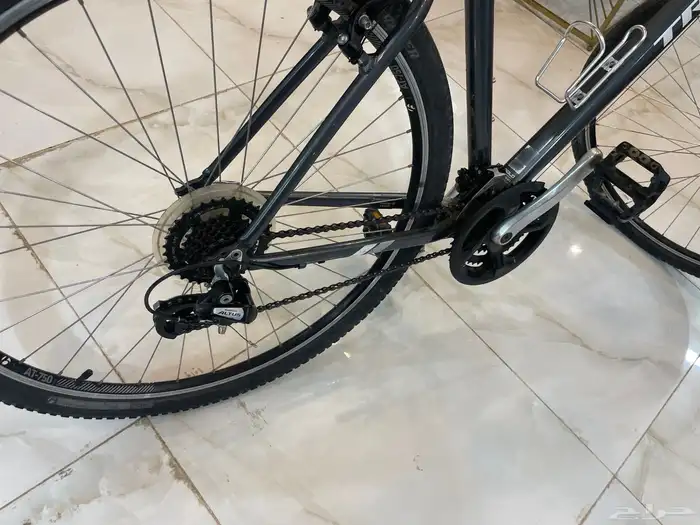 دراجة من شركة تريك 3