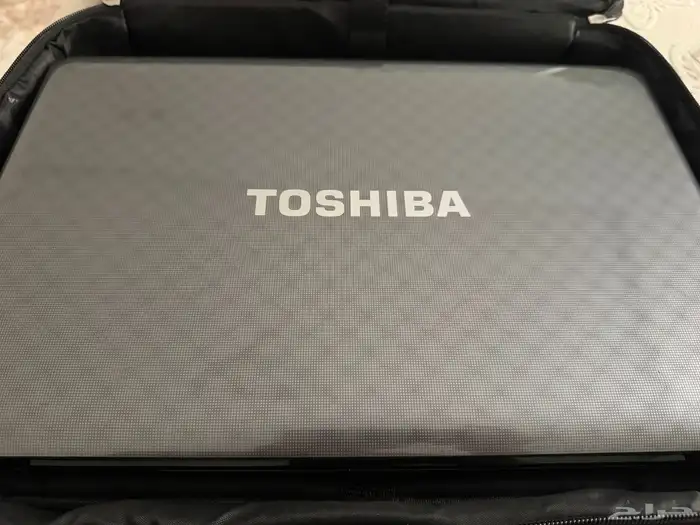 للبيع لابتوب توشيبا ستالايت SATELLITE L755 0