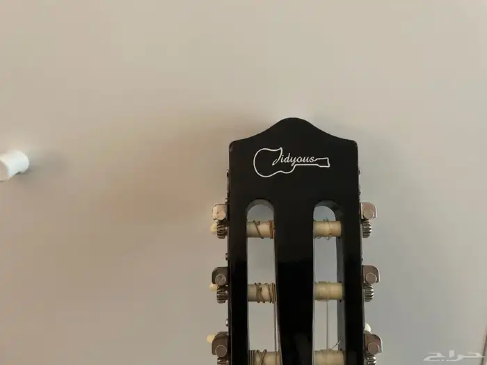 قيتار للبيع 1