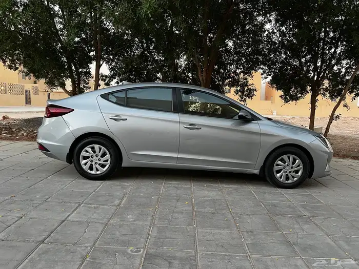 هيونداي النترا 2020 بحالة ممتازة 6