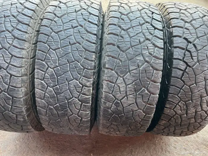 جنوط برايد اصلي مع كفرات كوماهو 285.70.17 تاريخ 24 11