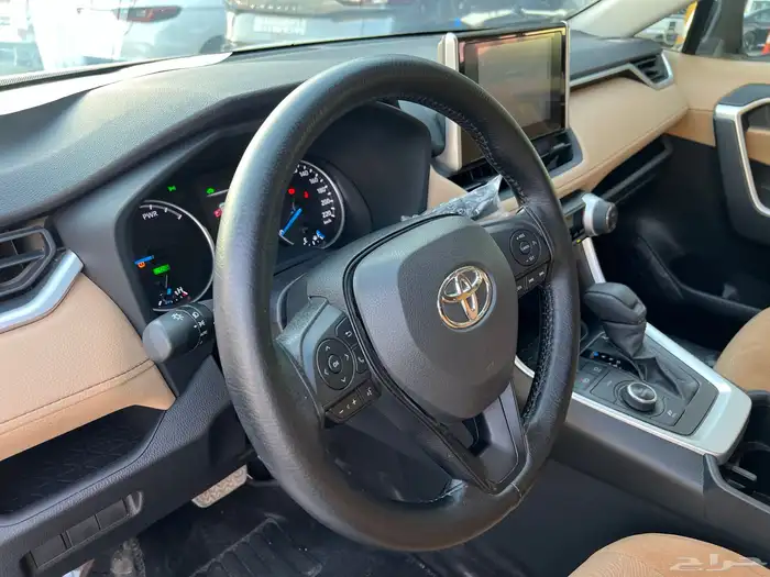 تويوتا راف فور 2023 نص فل هايبرد دبل XLE 11