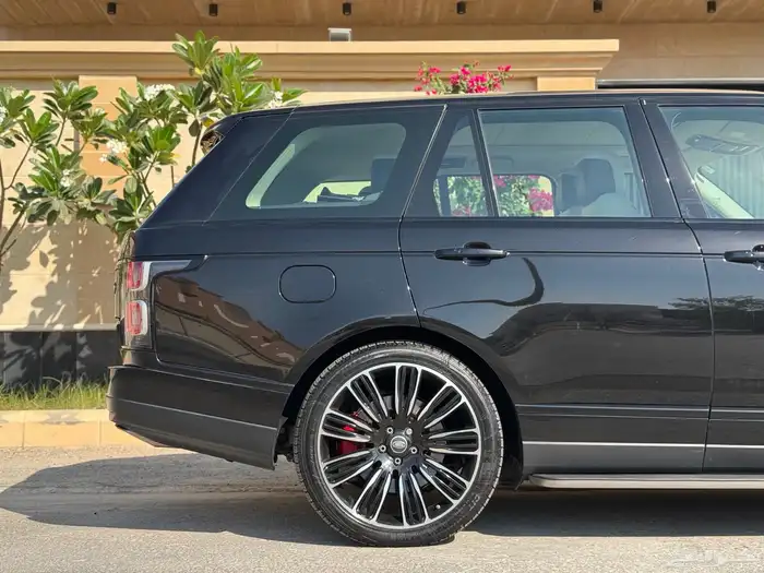 رنج روفر HSE 9