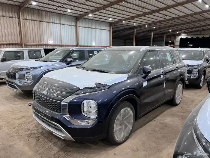 ميتسوبيشي اوتلاندر 2025 نص فل بلس ب 110900 عرض خاص نقاط عميا 11