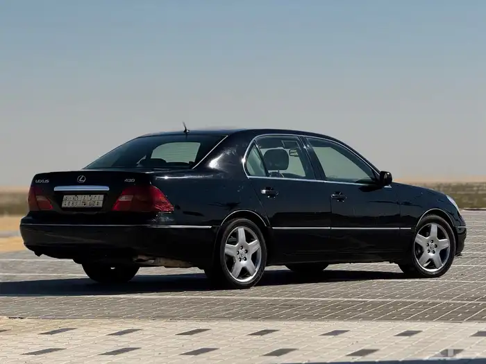 لكزس 430 موديل 2002 9