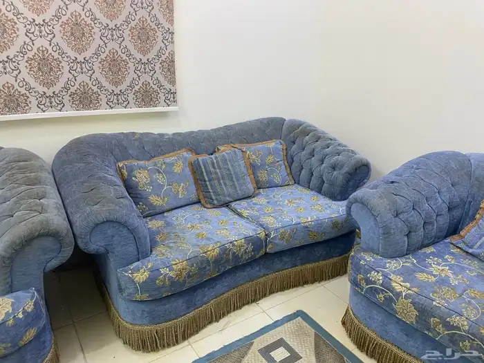 غسالة حوضين 12 كيلو نظيف جدا وكنب ثلاث قطع 6