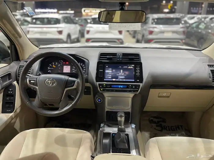 تويوتا برادو V6 موديل 2023 نظيف جدا 9