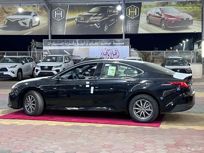 تويوتا   كامري E استاندر بنزين 2025 جديد سعودي 118.450 شامل 6