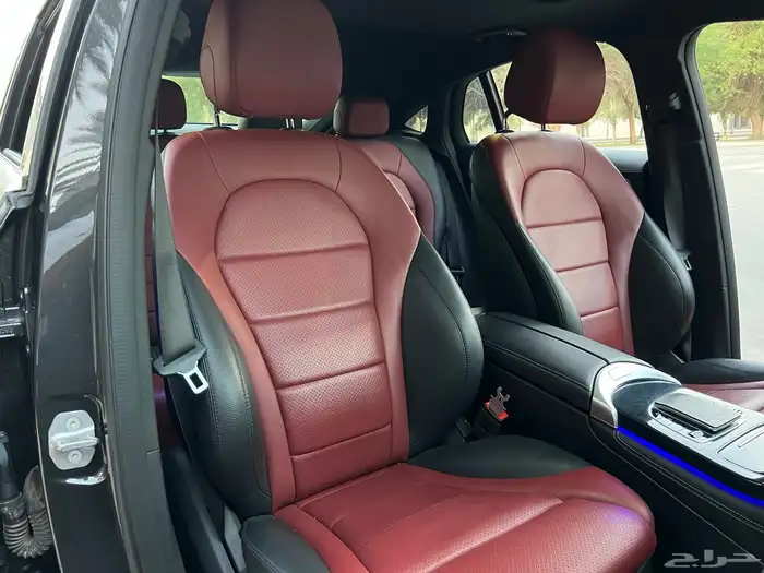 مرسيدسGLC..2020..(كوب) نظيف جدا 25