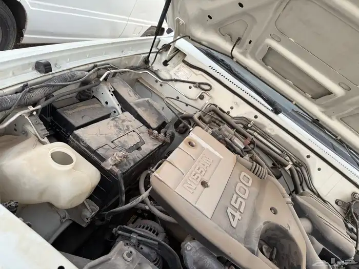 للبيع باترول ربع موديل 2009 مبيعات حكومي سابقا 18