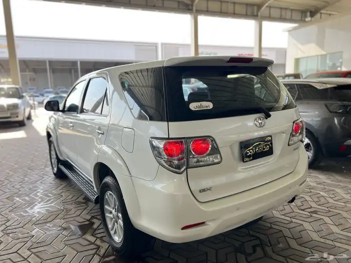 تويوتا فورتشنر 2014 سعودي 4 سلندر دبل ماشي 65 الف 4