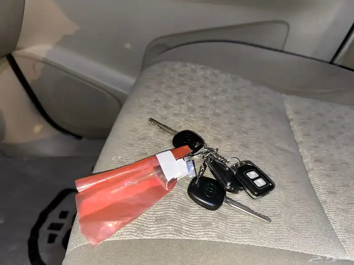 للبيع انوفا 2015 توماتيك موتر نظيف 5