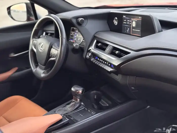 لكزس UX20 2019 مخزن بدي وكاله عداد 25 الف km 16