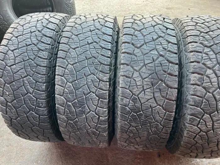 جنوط برايد اصلي مع كفرات كوماهو 285.70.17 تاريخ 24 20