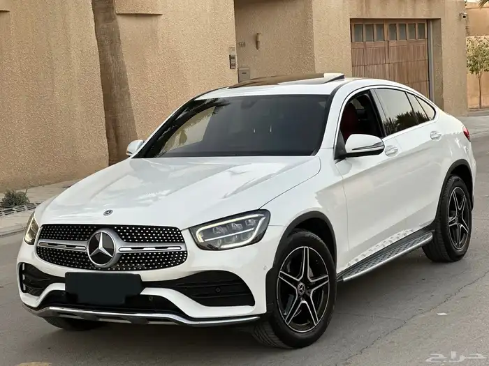 مرسيدس GLC200 كوب بحاله الوكاله ماشي 47 الف فقط 0