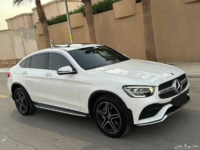 مرسيدس GLC200 كوب بحاله الوكاله ماشي 47 الف فقط 38
