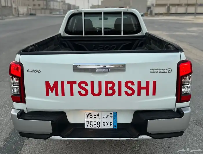 ميتسوبيشي 2022 (تم البيع) 4
