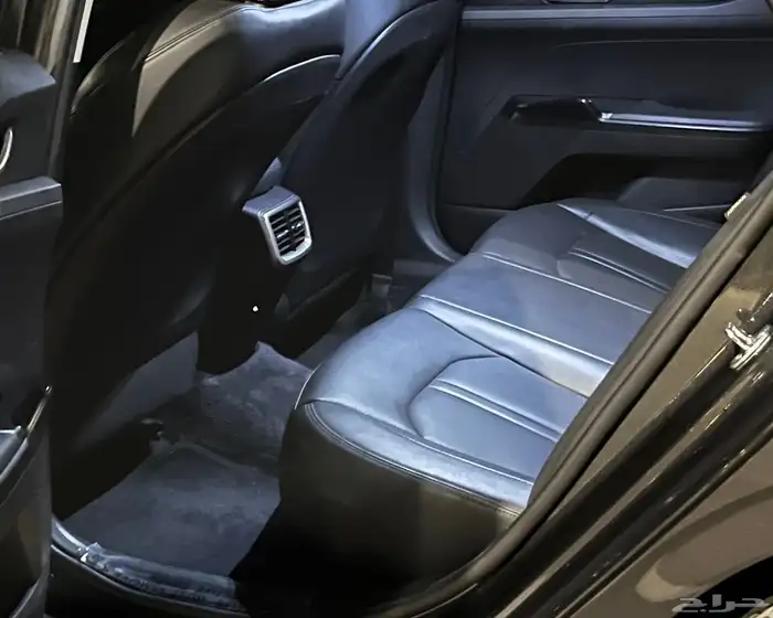 كيا K5 2022 ( قمه بالنظافه ) 10