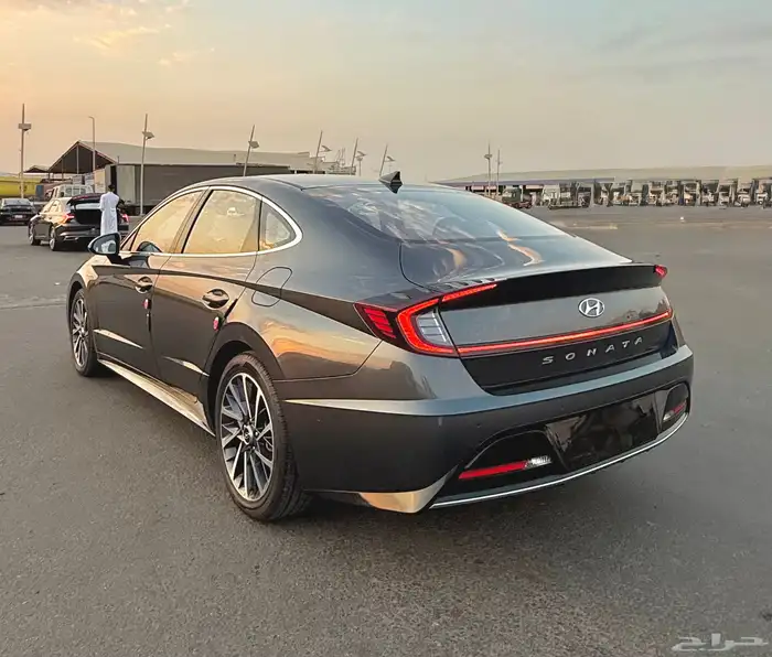 سوناتا 2022 ديجتال اعلا مواصفات بدون بنورما وكاله للبيع 3