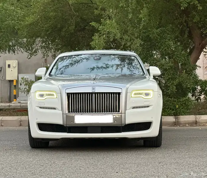 للبيع رولز رويس غوست 2017 2