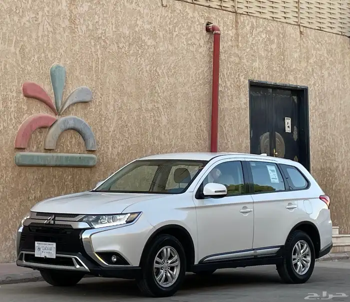 ميتسوبيشي اوتلاندر 2020 9
