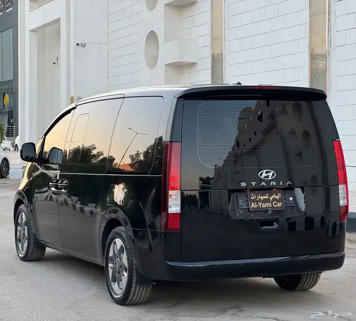 هيواندي استاريا 2022 (ديزل ) 8