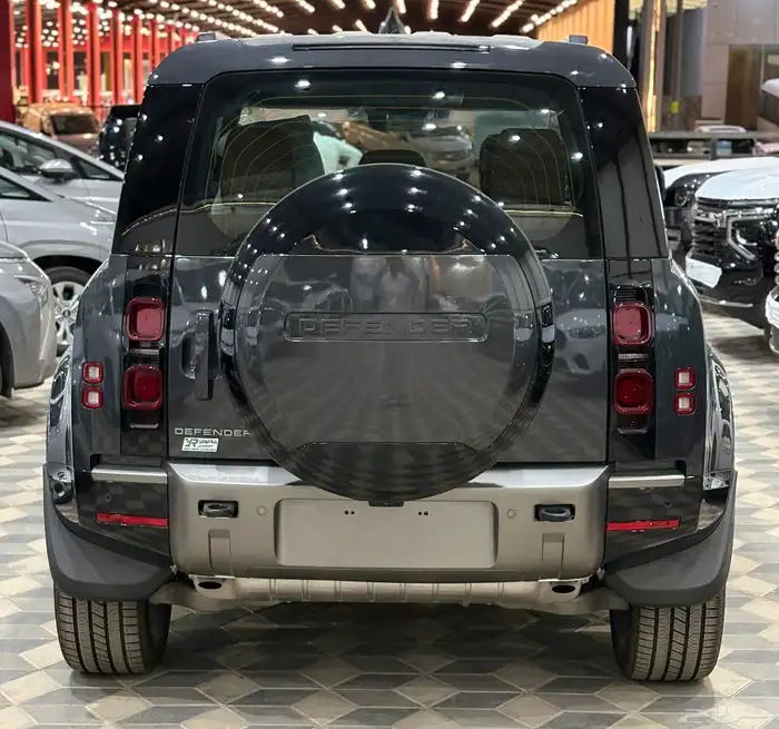 ديفندر ( HSE ) فل كامل xدينامك 2025 ( 388 ) 3