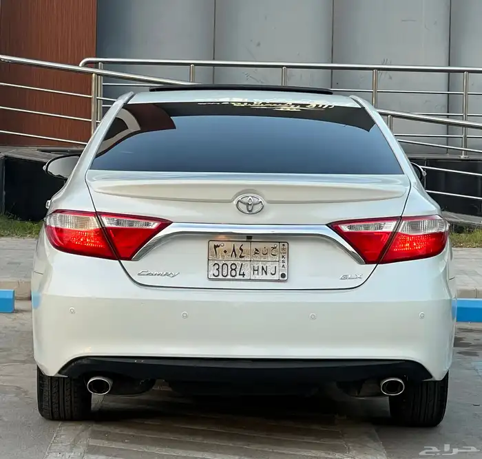 تويوتا كامري 2016 فل كامل (بحالة ممتازة) 6