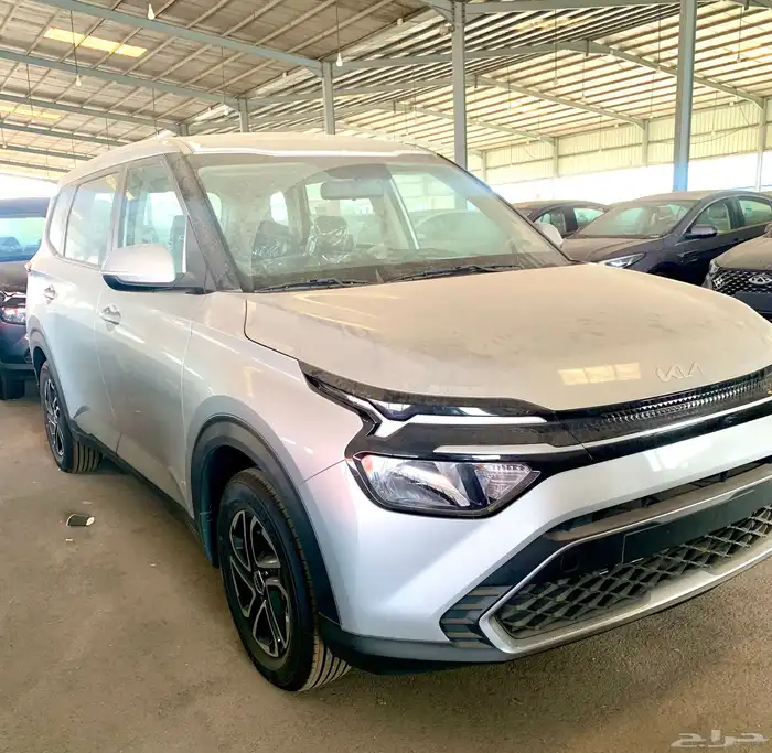 كيا كارينز مطور 7 مقاعد 2025 GL 1