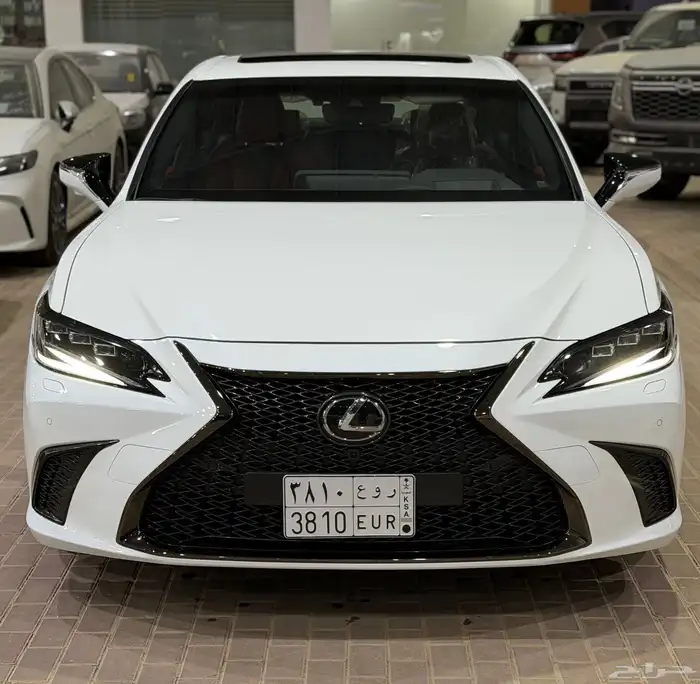 لكزس ( ES350 ) F SPORT بريمي 2024 ماشي ( 500 كيلو ) 1
