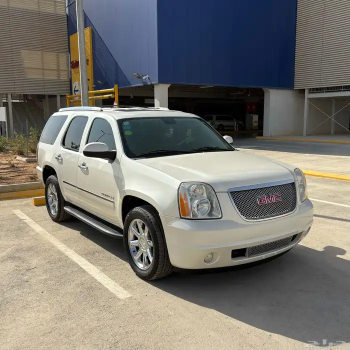 يوكن دينالي موديل ( 2009 ) في قمة النظافة 0