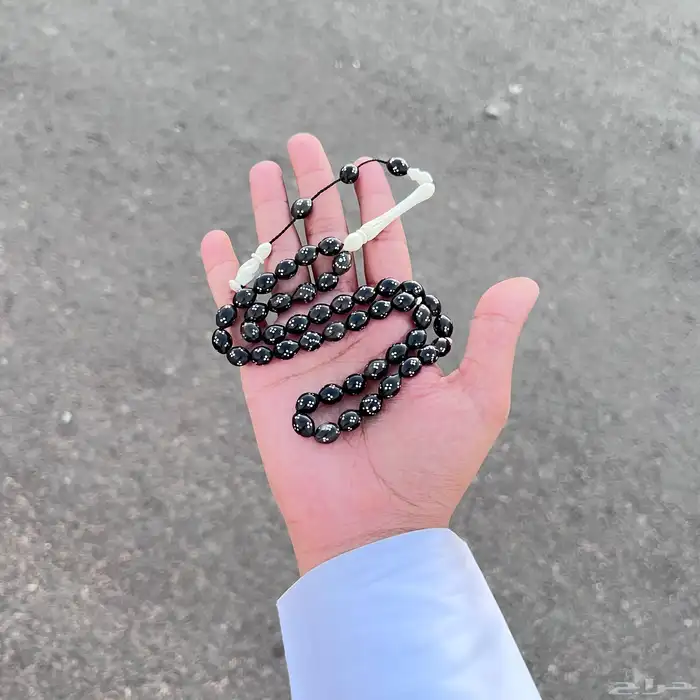 خواتم وسبح على البث المباشر 16