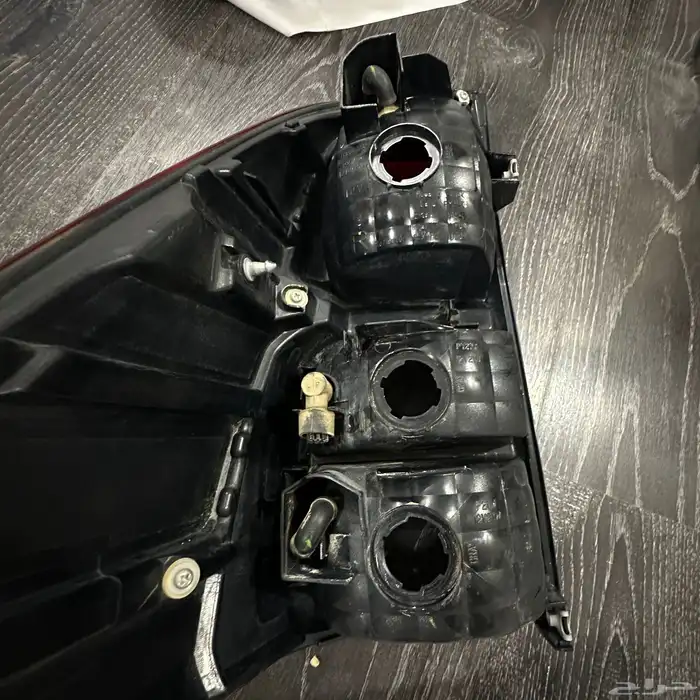 قطع هايلوكس 21 للبيع 0