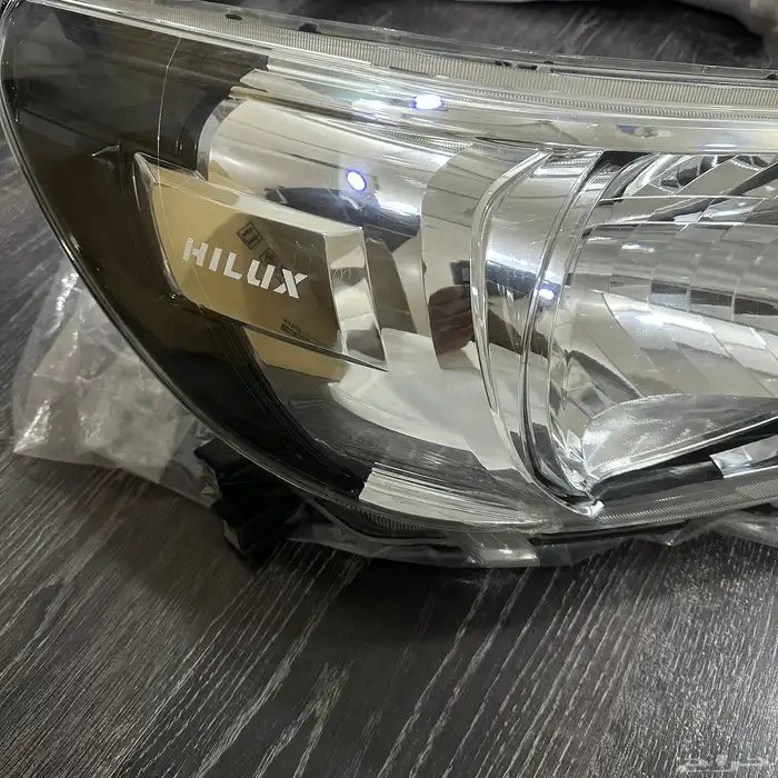 قطع هايلوكس 21 للبيع 7