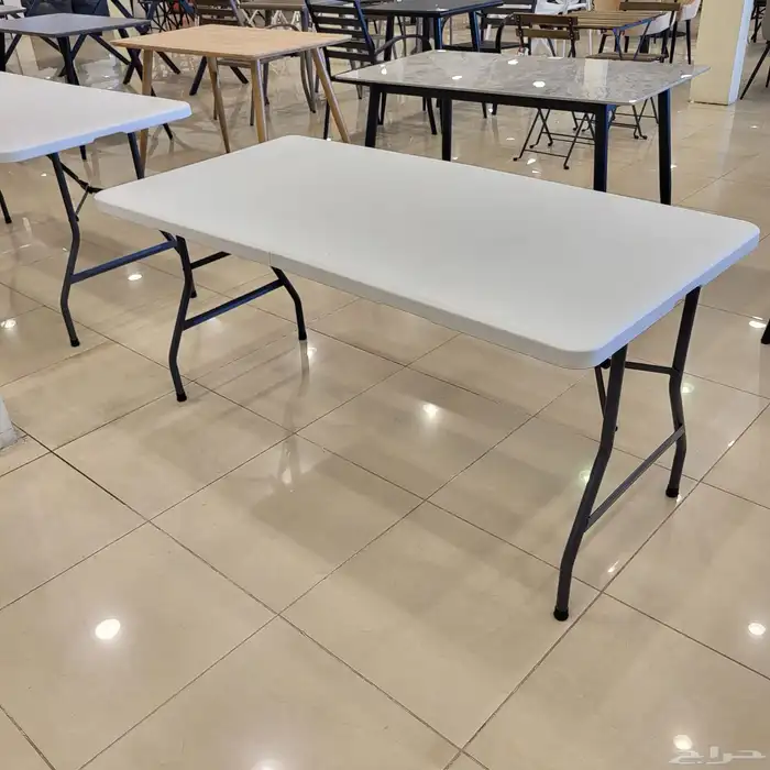 طاولات كافي مع كراسي جاهزة وتفصيل للفنادق والجلسات الخارجية 32