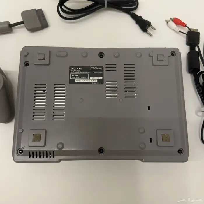 جهاز بلايستيشن 1 أصلي من سوني  موديل SCPH-7000 2