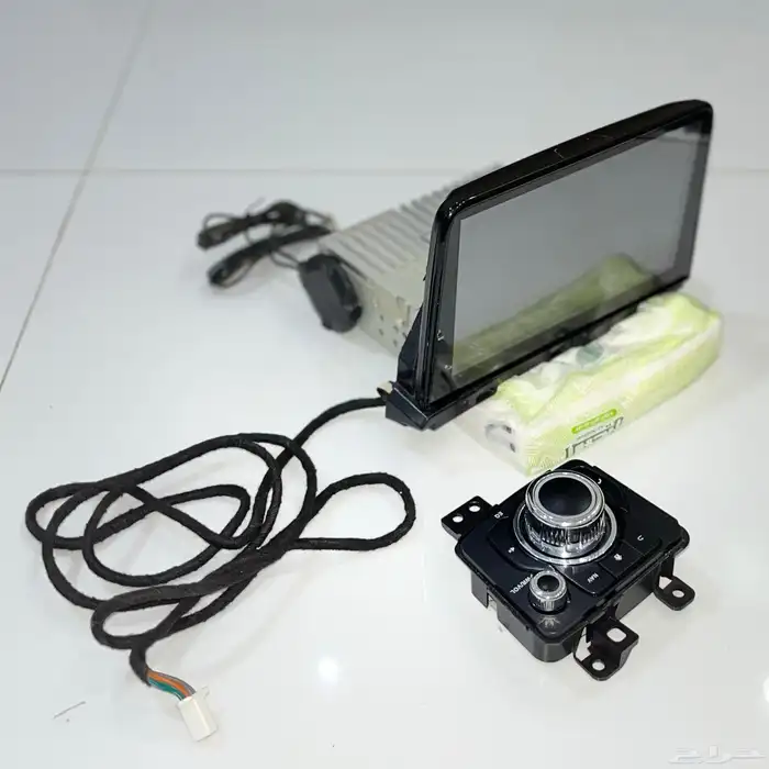 شاشة مازدا6 1