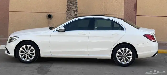 مرسيدس-2019-C200-فل كامل- بنزين- جفالي-قمه النظآفه 6