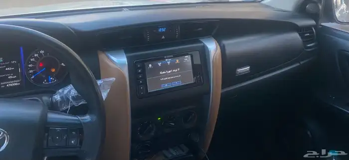 للبيع فورتشنر موديل 2020 ديزل حج م المكينه 2400 1